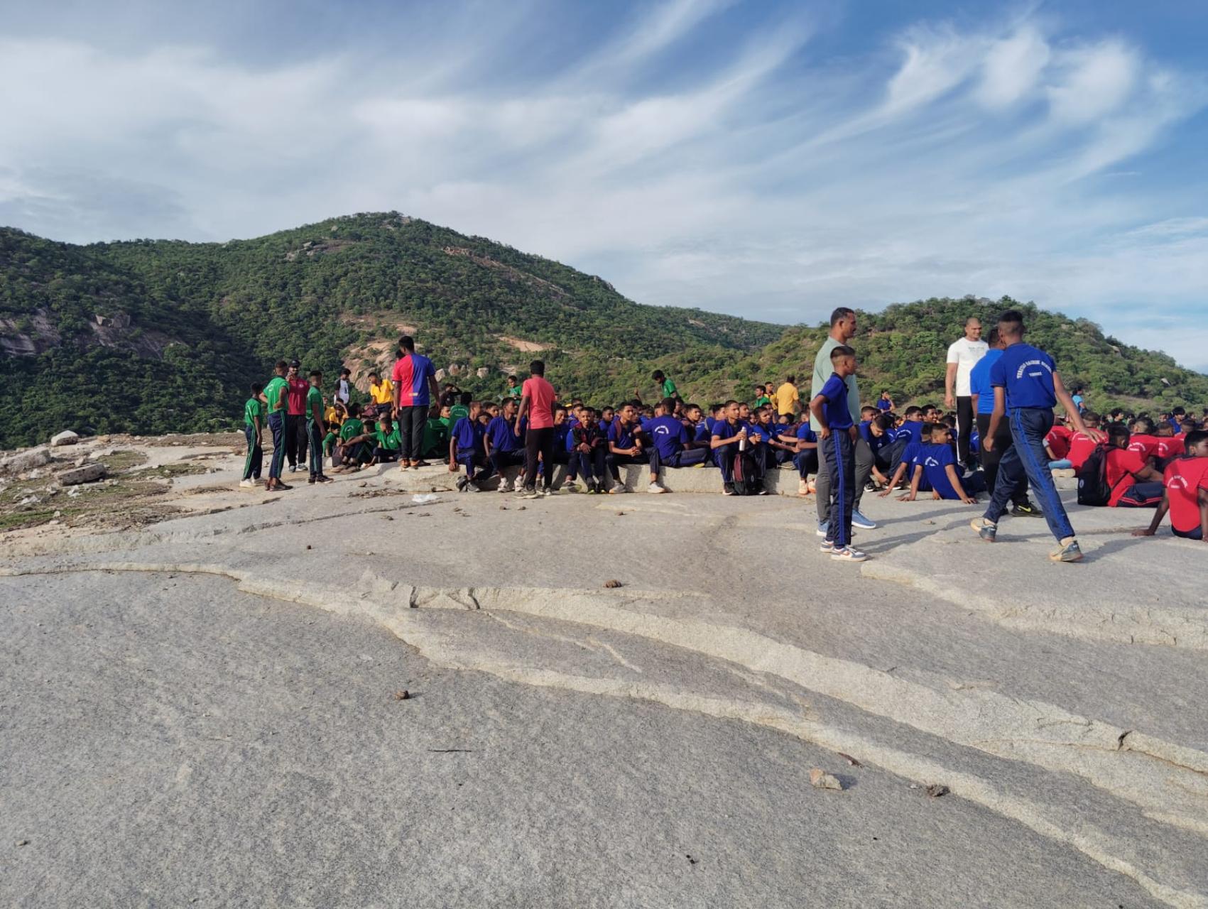 TREKKING (7)